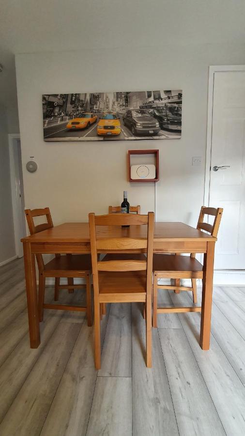 Contractors, City Centre, Parking, 3 Double Rooms, Netflix, Cosy! Coventry Extérieur photo