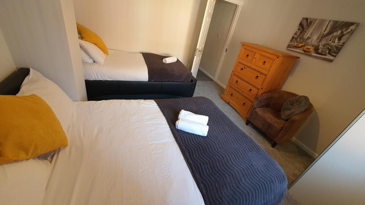 Contractors, City Centre, Parking, 3 Double Rooms, Netflix, Cosy! Coventry Extérieur photo