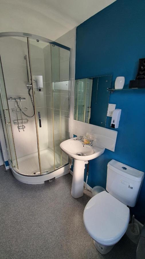 Contractors, City Centre, Parking, 3 Double Rooms, Netflix, Cosy! Coventry Extérieur photo